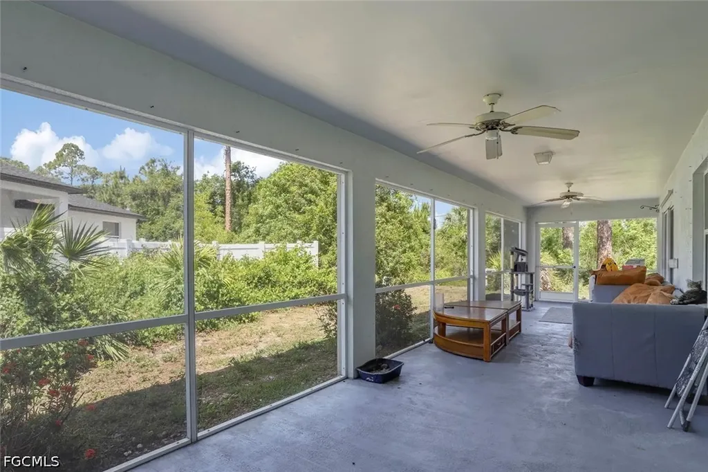 1104-1106 Circle Drive Lehigh Acres FL 33973