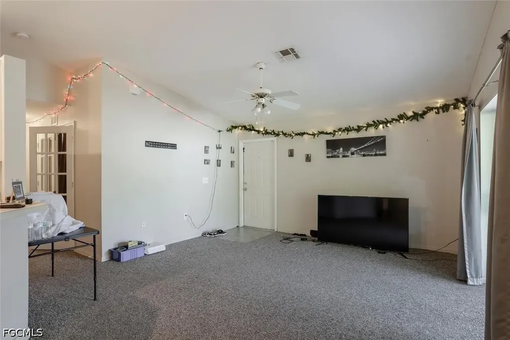 1104-1106 Circle Drive Lehigh Acres FL 33973