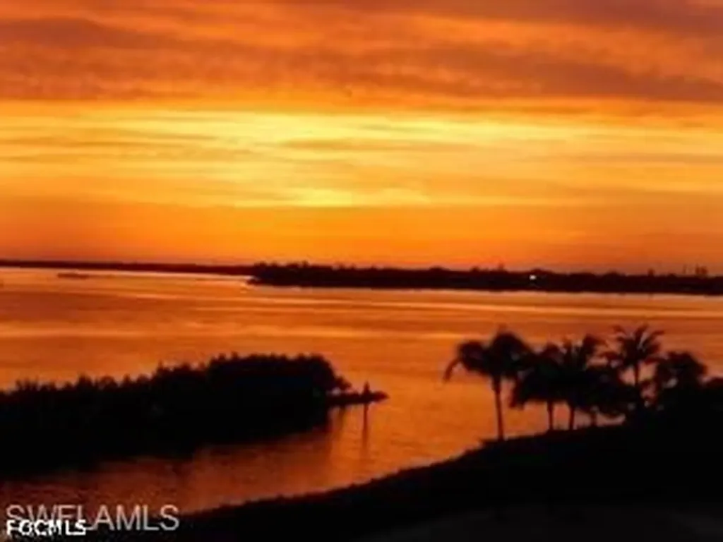 4586 Trawler Court Fort Myers FL 33919