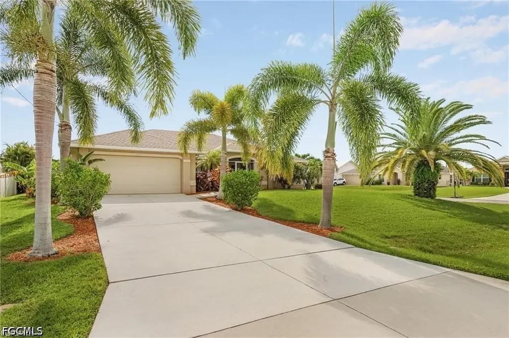 2611 SW 23rd Place Cape Coral FL 33914
