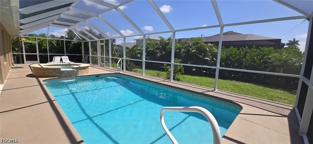 2611 SW 23rd Place Cape Coral FL 33914