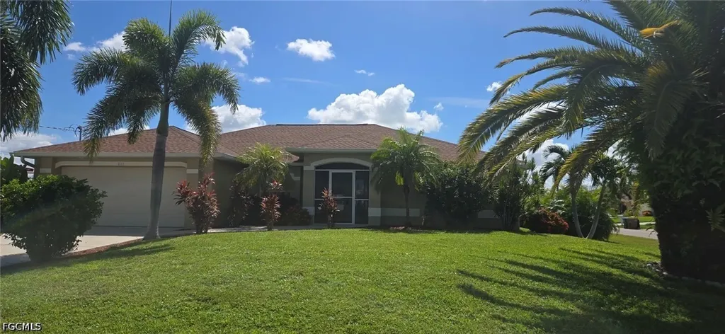 2611 SW 23rd Place Cape Coral FL 33914