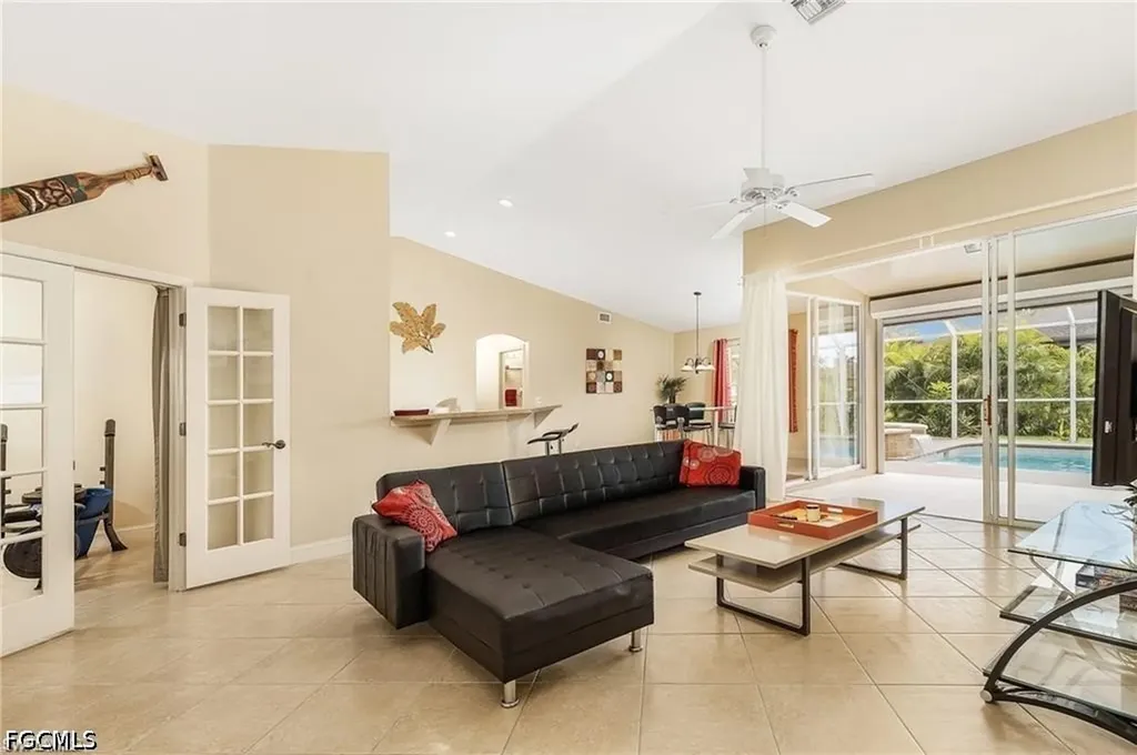 2611 SW 23rd Place Cape Coral FL 33914