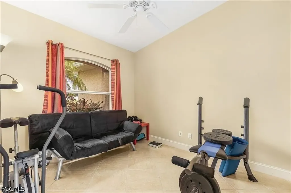 2611 SW 23rd Place Cape Coral FL 33914