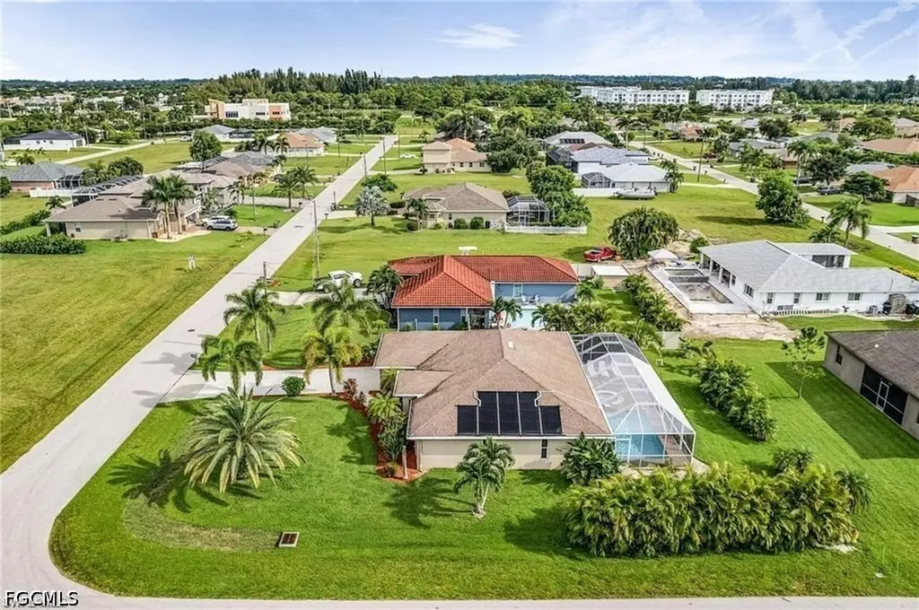 2611 SW 23rd Place Cape Coral FL 33914