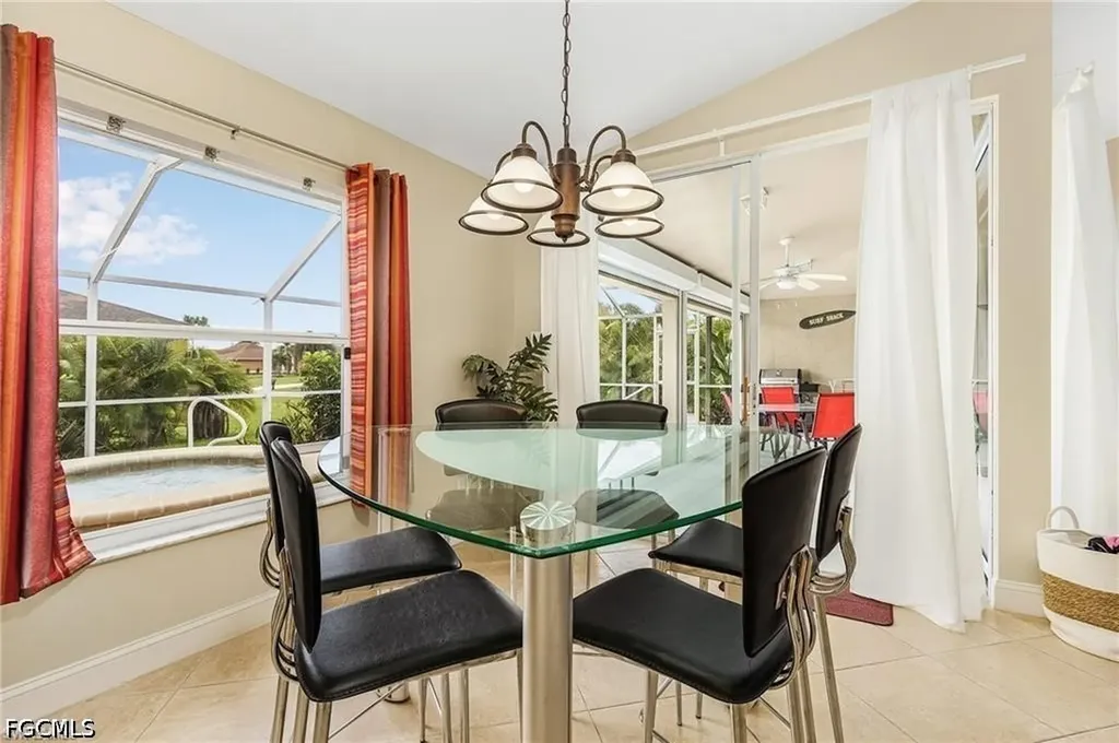 2611 SW 23rd Place Cape Coral FL 33914