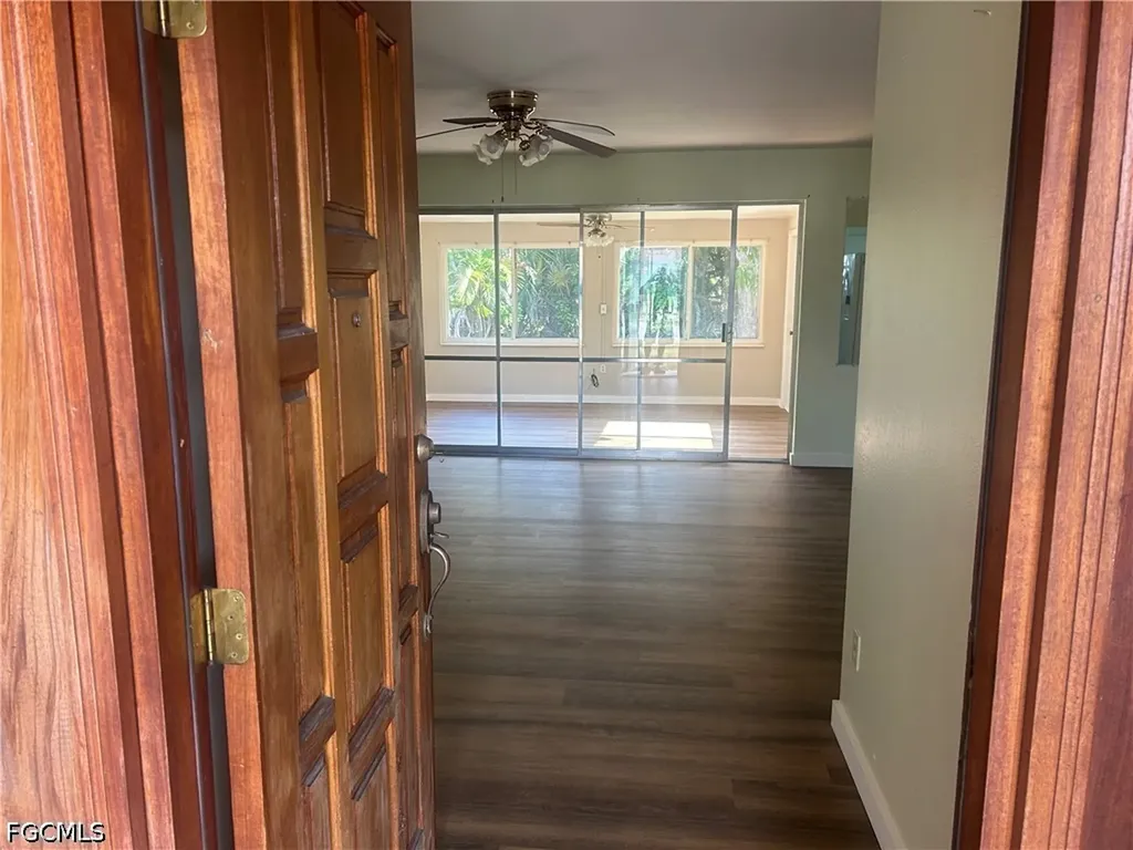 5 Broadway Circle Fort Myers FL 33901