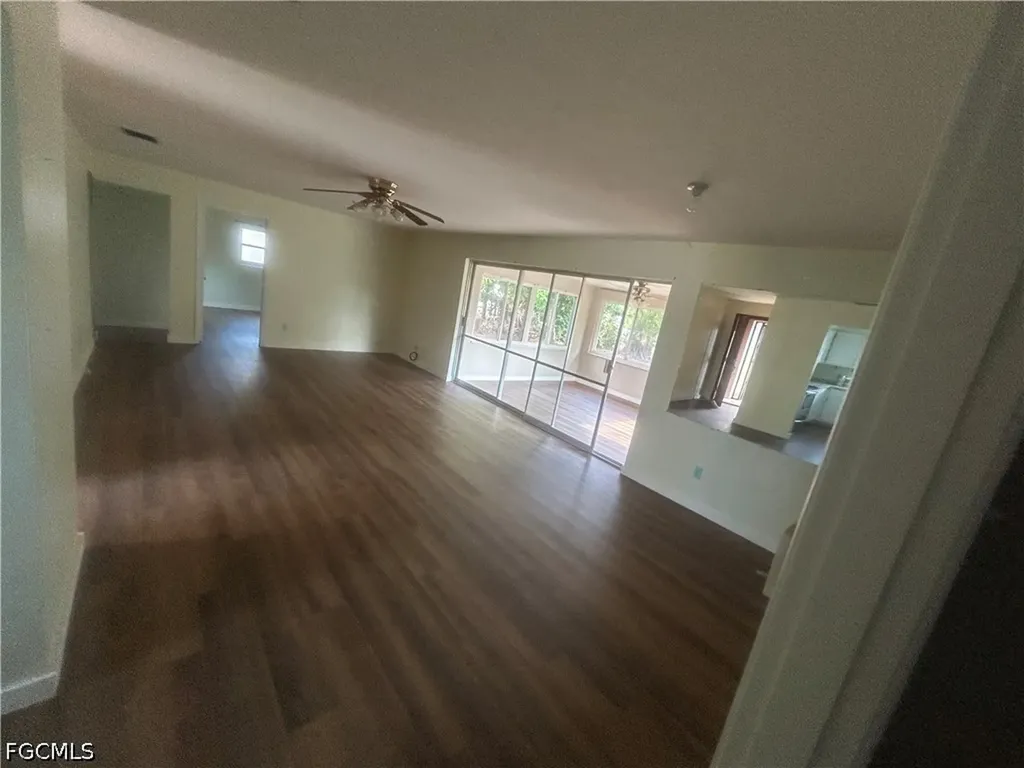 5 Broadway Circle Fort Myers FL 33901