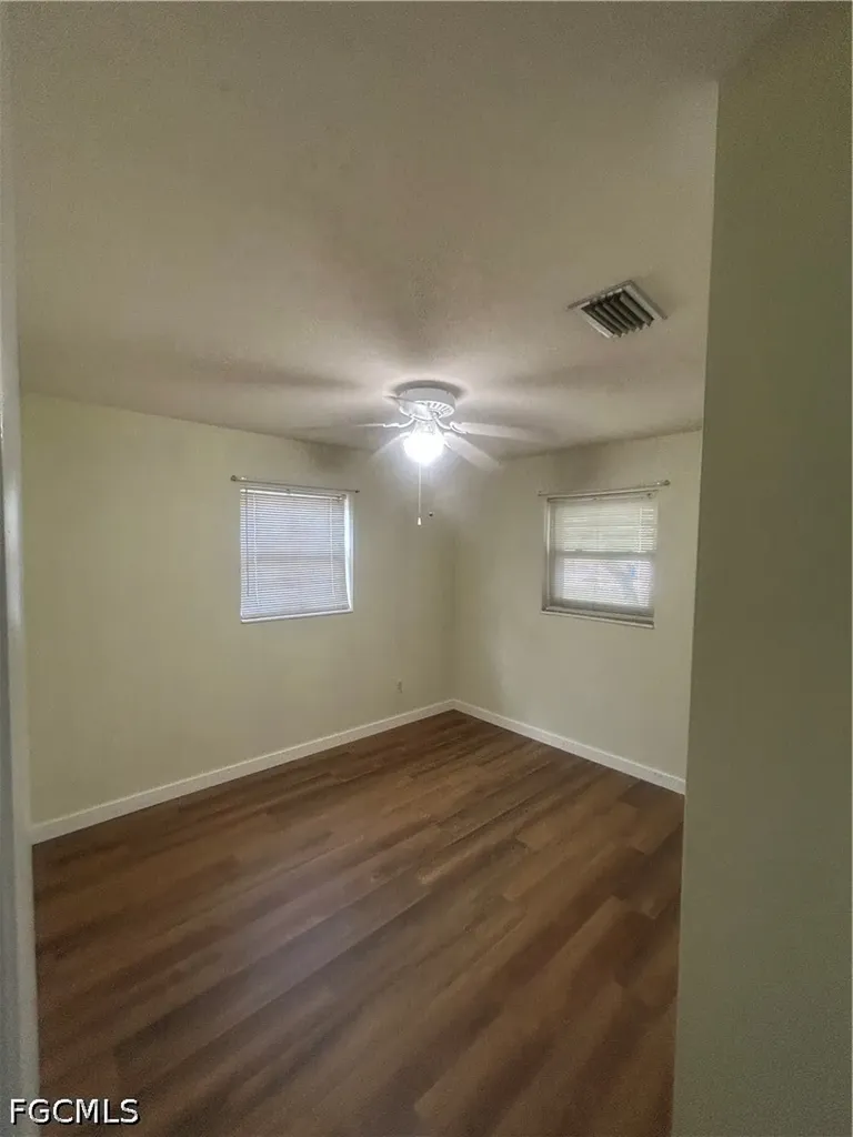 5 Broadway Circle Fort Myers FL 33901