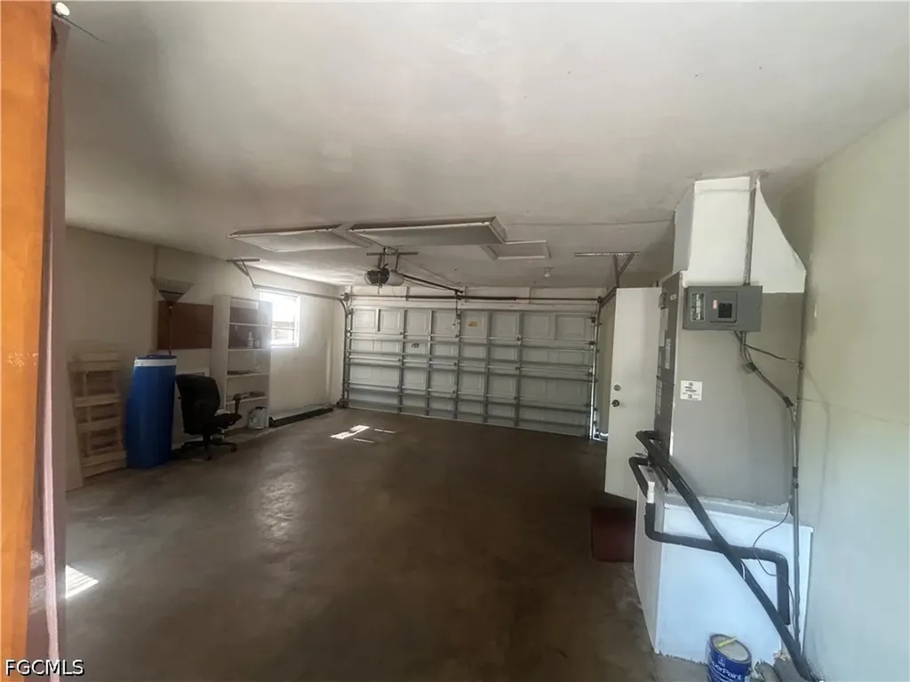 5 Broadway Circle Fort Myers FL 33901