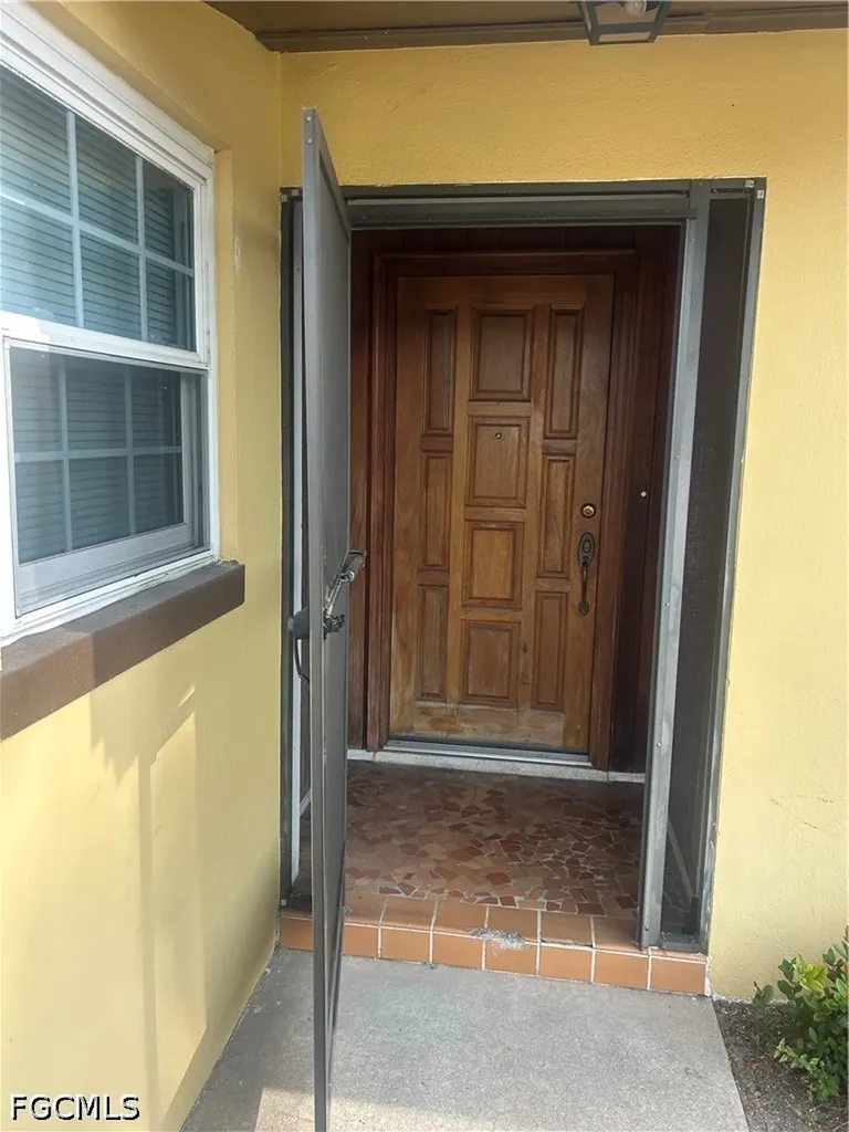 5 Broadway Circle Fort Myers FL 33901