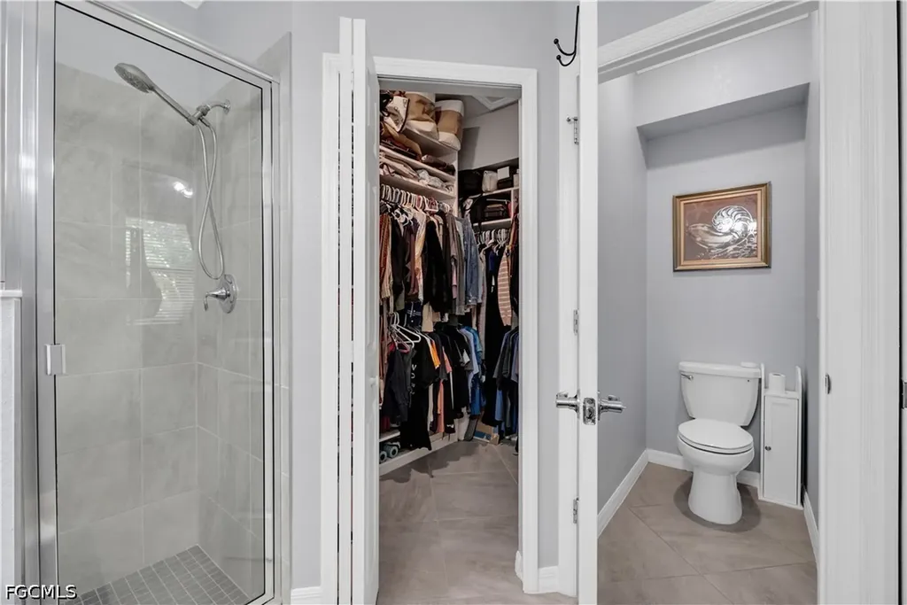 9110 Woodhurst Drive Naples FL 34120