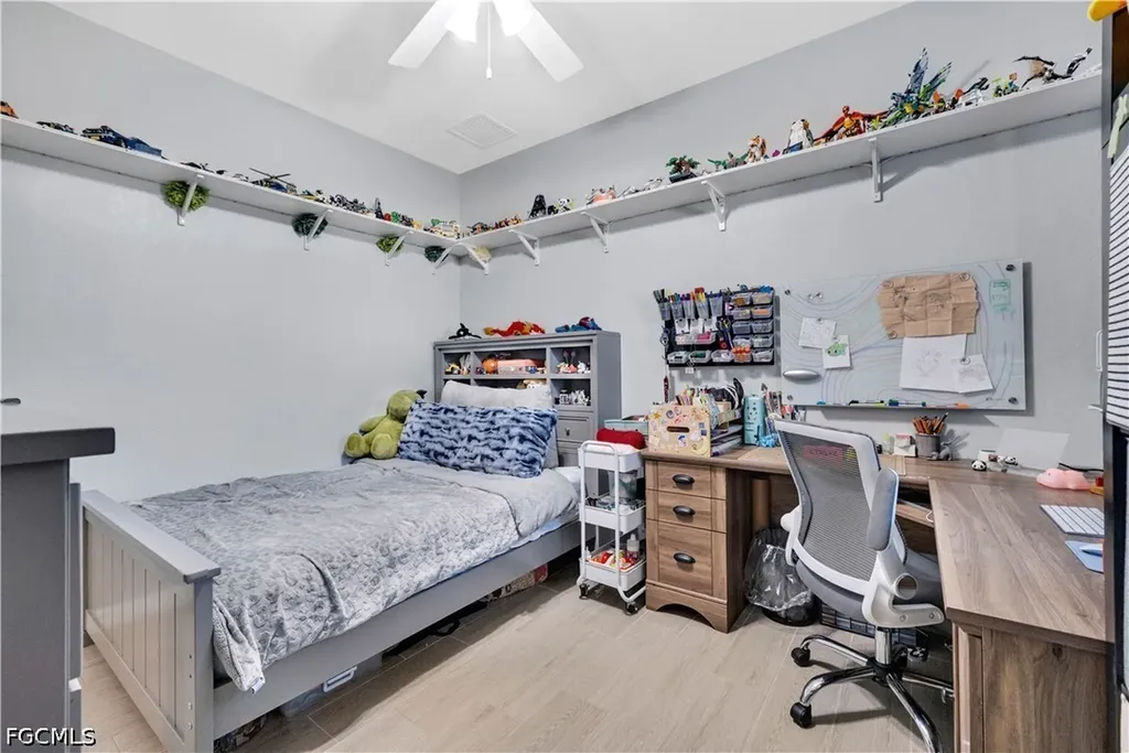 9110 Woodhurst Drive Naples FL 34120
