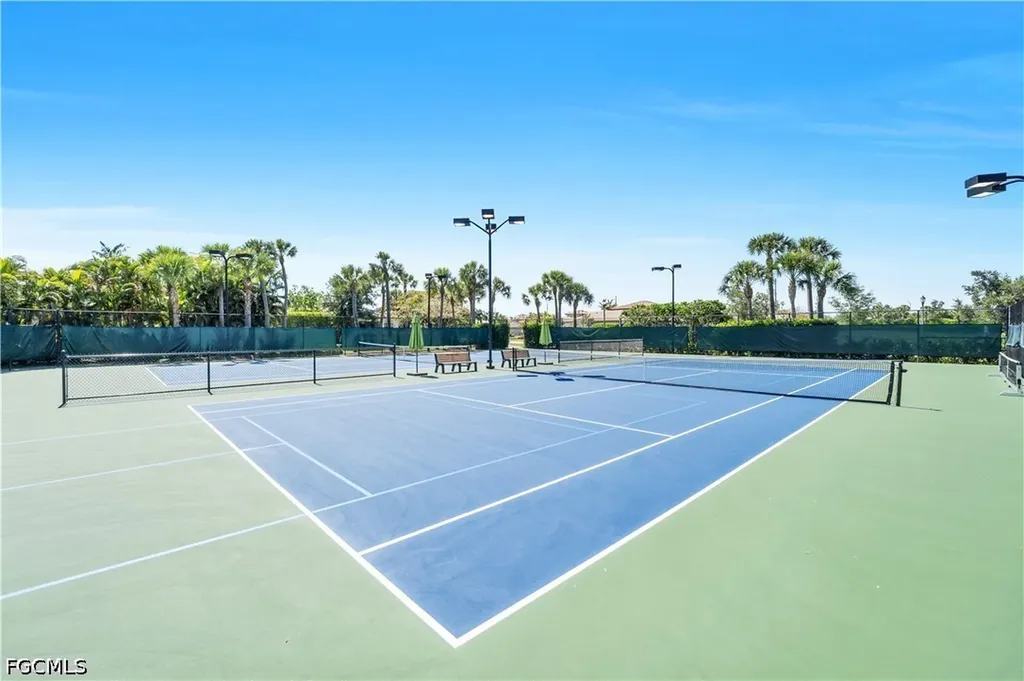 9110 Woodhurst Drive Naples FL 34120