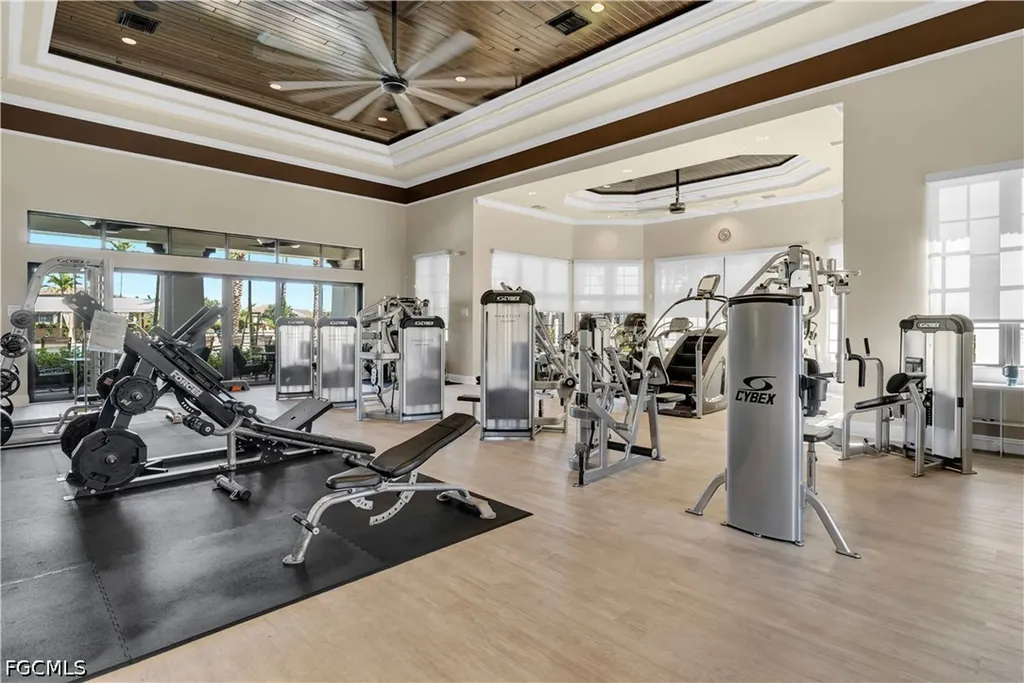 9110 Woodhurst Drive Naples FL 34120