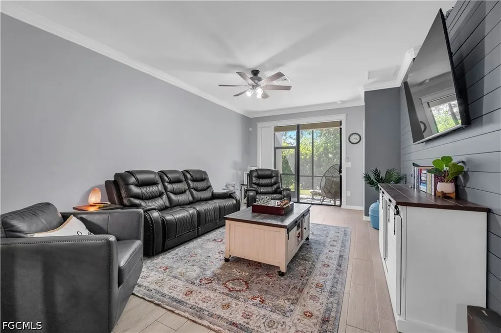 9110 Woodhurst Drive Naples FL 34120