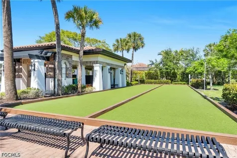 9110 Woodhurst Drive Naples FL 34120