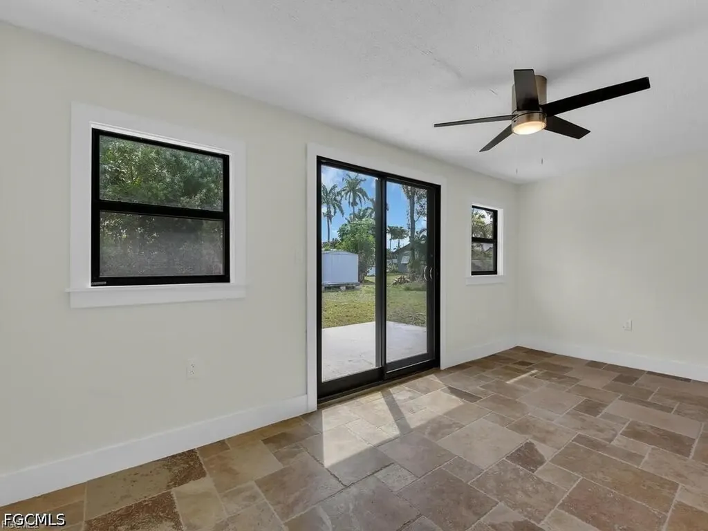 2224 Aldridge Avenue Fort Myers FL 33907