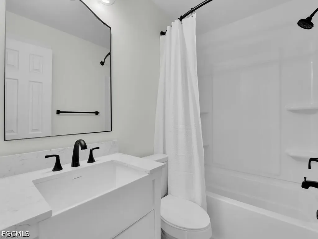 2224 Aldridge Avenue Fort Myers FL 33907