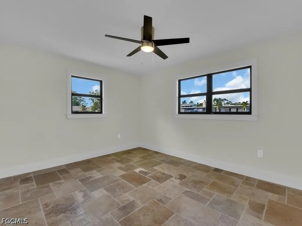2224 Aldridge Avenue Fort Myers FL 33907