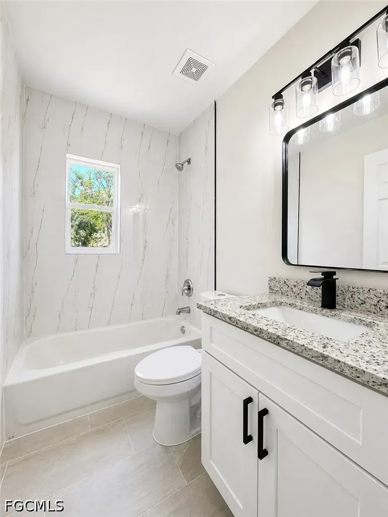 4426 Poinsettia Street Fort Myers FL 33905