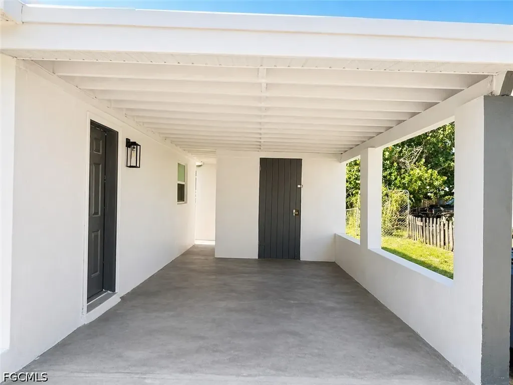 4426 Poinsettia Street Fort Myers FL 33905