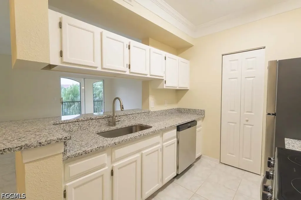 11521 Villa Grand Fort Myers FL 33913
