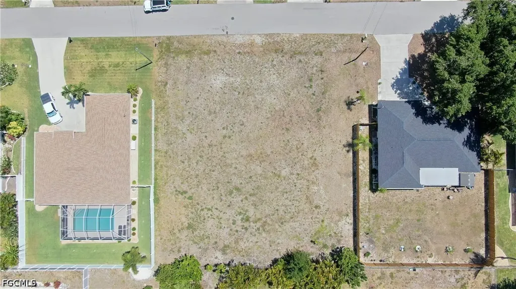 801 SE 33rd Street Cape Coral FL 33904