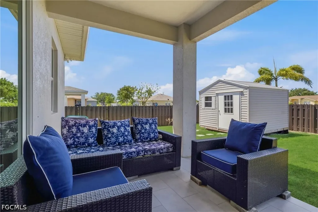 3046 NW 2nd Place Cape Coral FL 33993