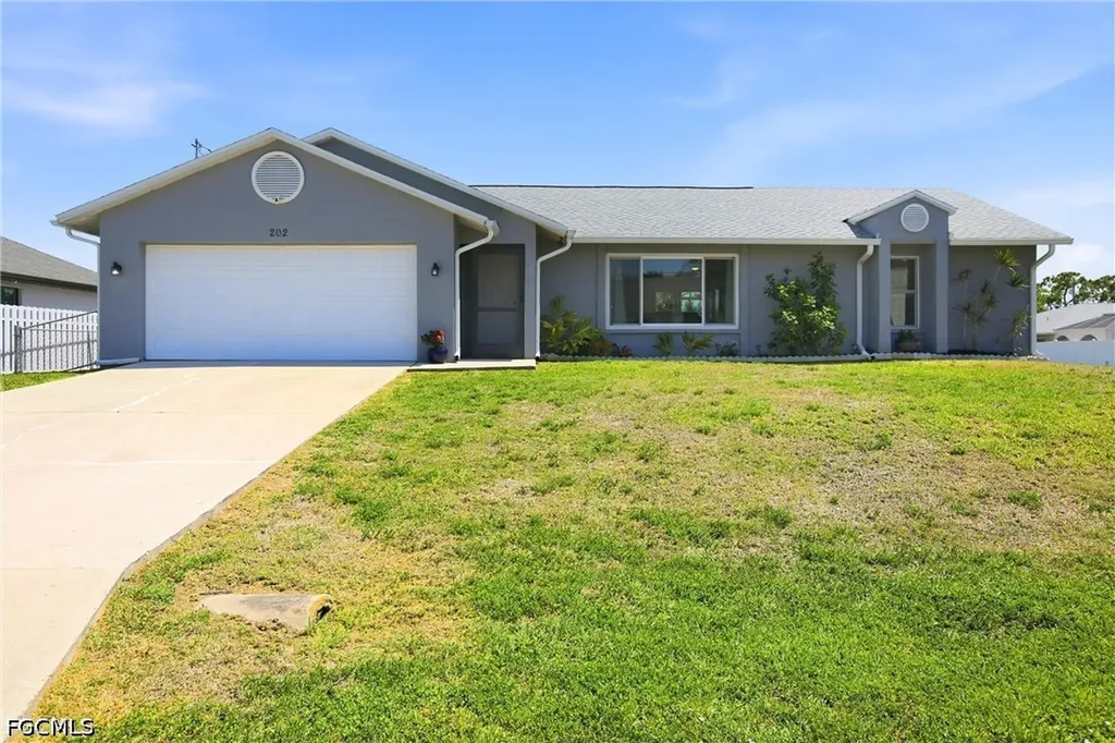 202 SE 10th Terrace Cape Coral FL 33990