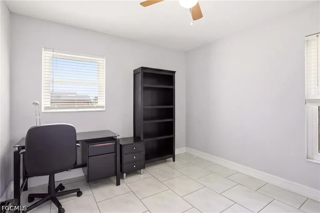 202 SE 10th Terrace Cape Coral FL 33990