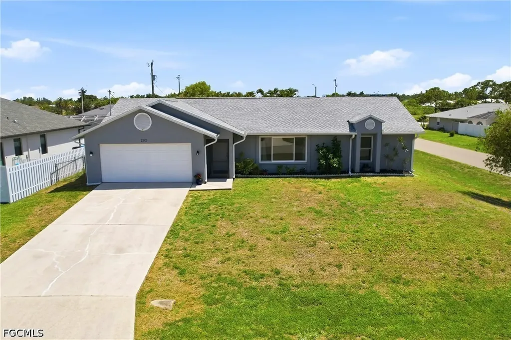 202 SE 10th Terrace Cape Coral FL 33990