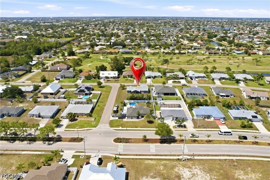 202 SE 10th Terrace Cape Coral FL 33990