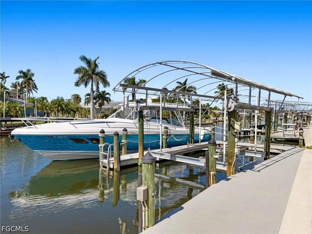 26 Palmview Boulevard Fort Myers Beach FL 33931