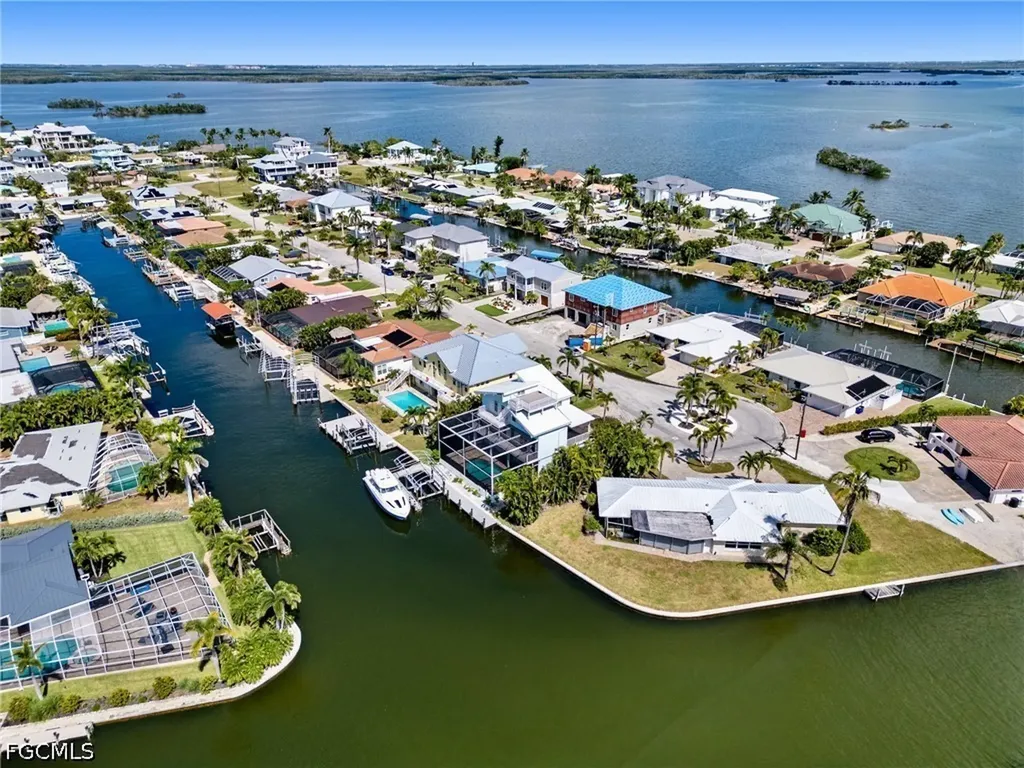 26 Palmview Boulevard Fort Myers Beach FL 33931