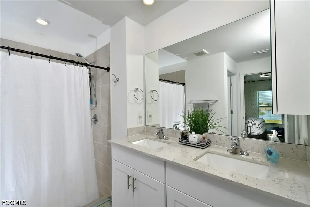 20340 Caroline Creek Place Lehigh Acres FL 33974