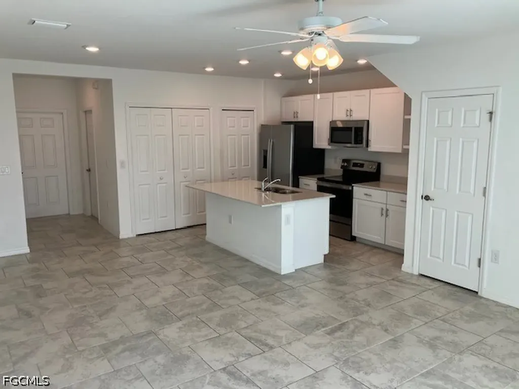 14093 Oviedo Place Fort Myers FL 33905