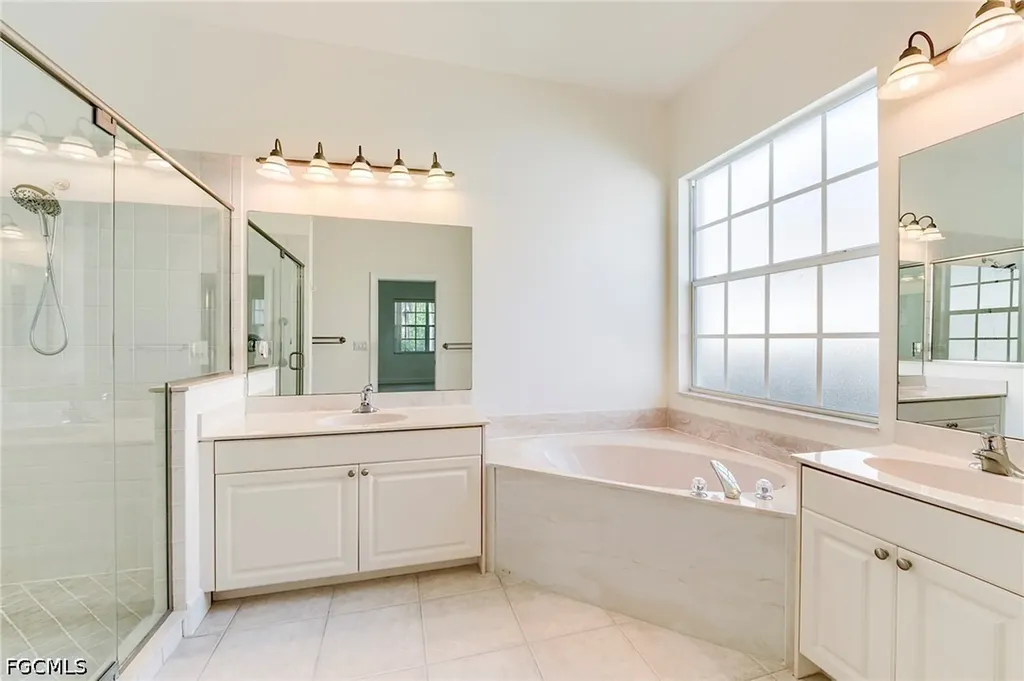 8916 Dartmoor Way Fort Myers FL 33908
