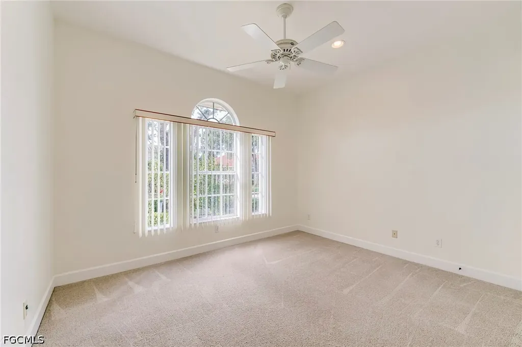 8916 Dartmoor Way Fort Myers FL 33908