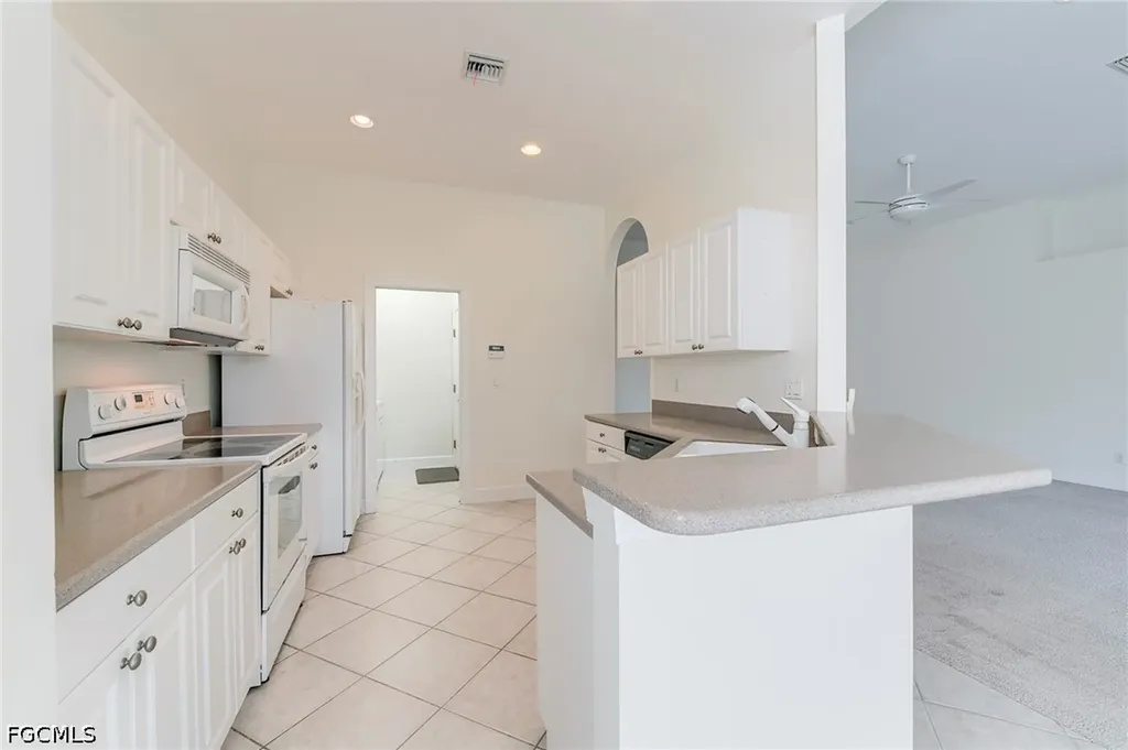 8916 Dartmoor Way Fort Myers FL 33908