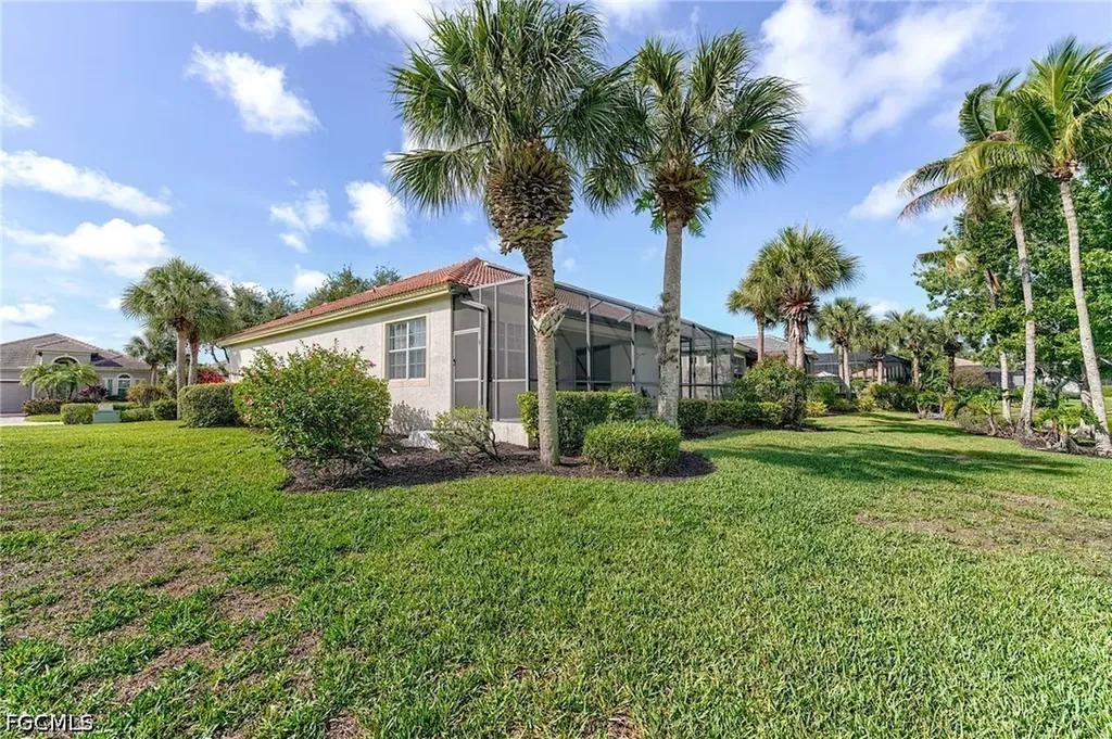 8916 Dartmoor Way Fort Myers FL 33908
