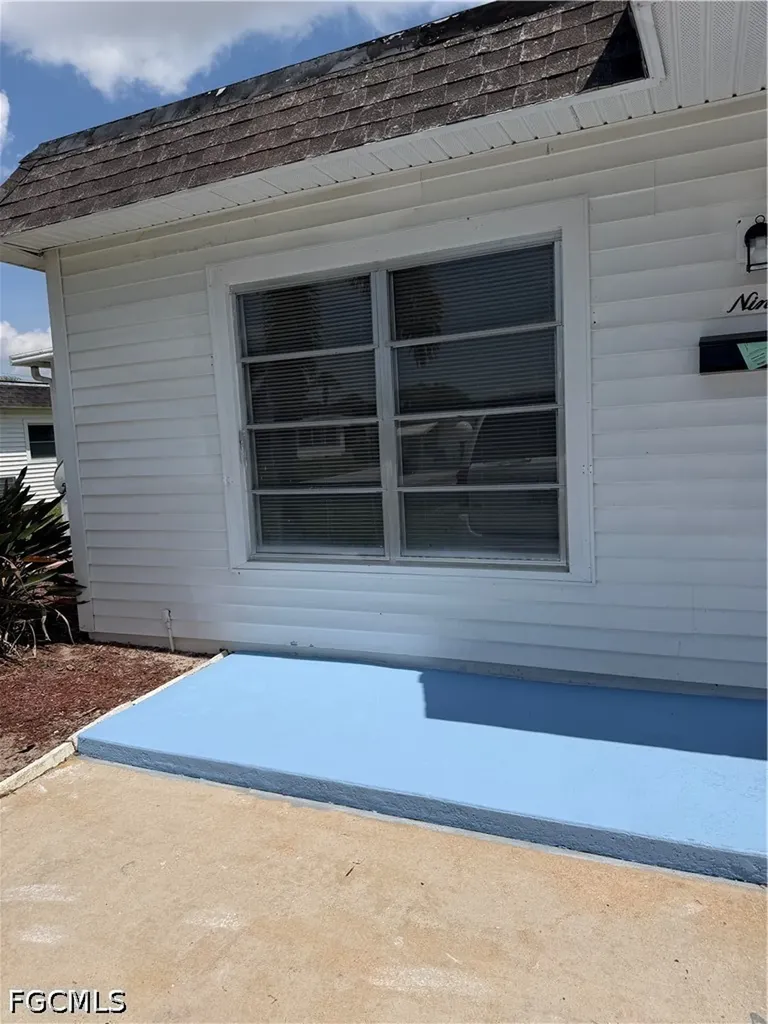 9 Hamlin Court Lehigh Acres FL 33936