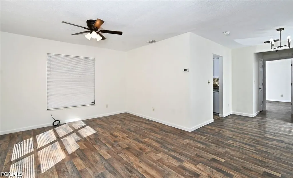 9 Hamlin Court Lehigh Acres FL 33936