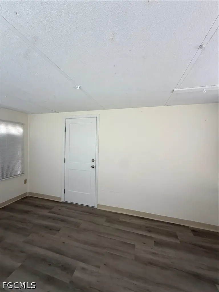 9 Hamlin Court Lehigh Acres FL 33936