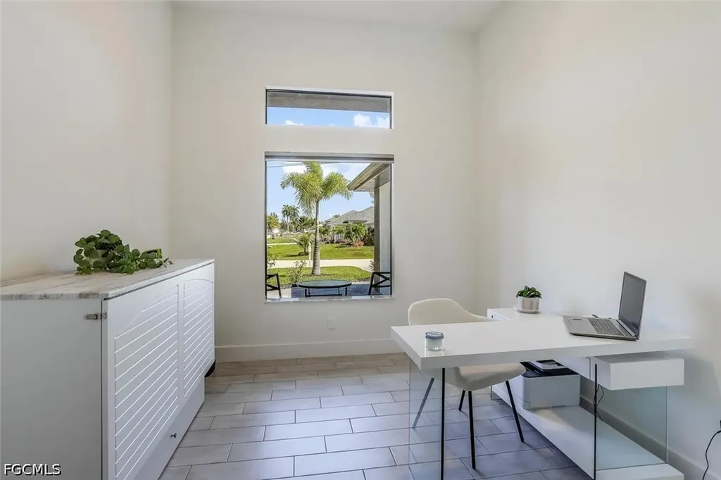 512 SW 15th Street Cape Coral FL 33991