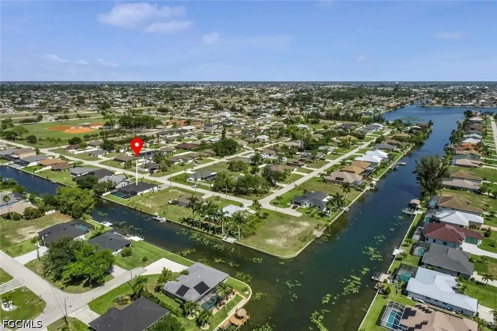 512 SW 15th Street Cape Coral FL 33991