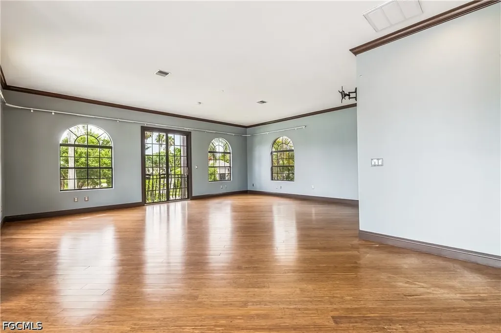 1358 Hopedale Drive Fort Myers FL 33919