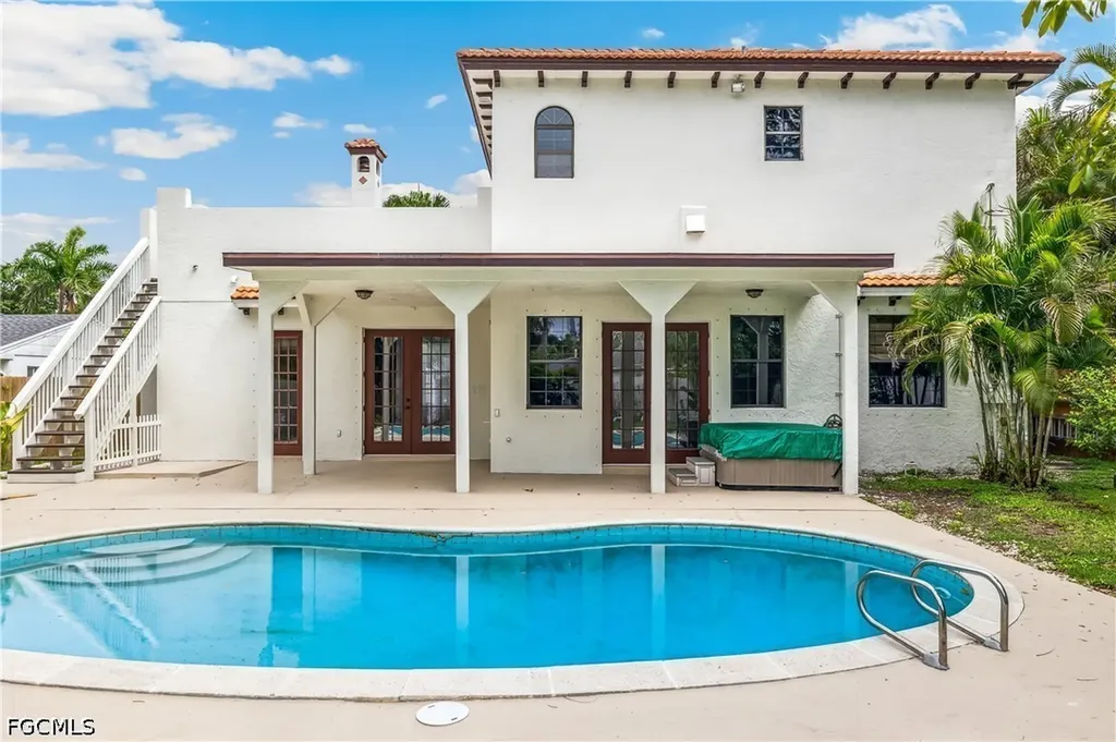 1358 Hopedale Drive Fort Myers FL 33919