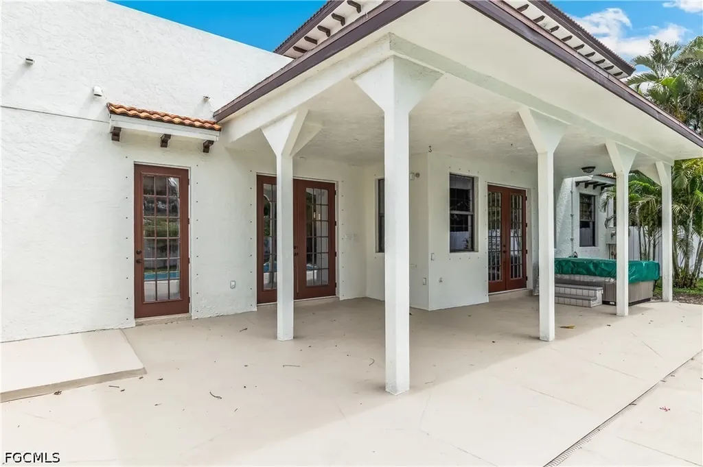1358 Hopedale Drive Fort Myers FL 33919