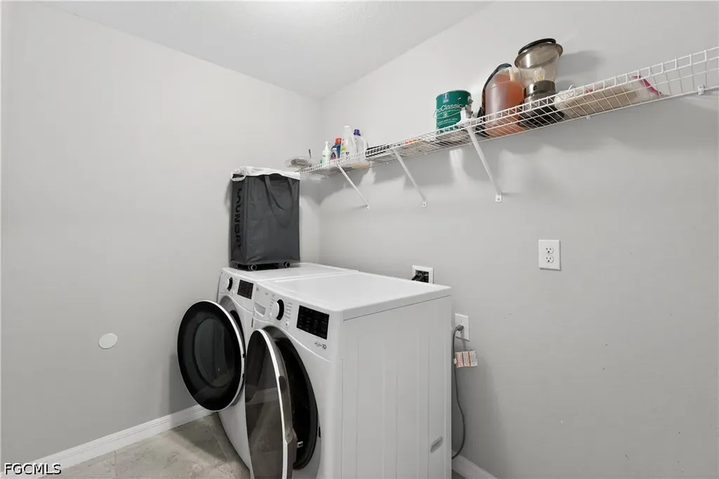 1716 NW 29th Street Cape Coral FL 33993